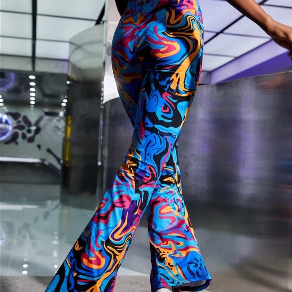 Pattern Flared leggings - Picture 2 of 2